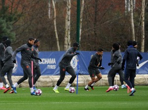 Chilwell dan Thiago Silva Sudah Latihan Jelang Chelsea Vs Liverpool