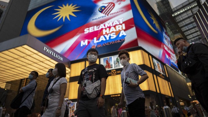 Corona di Malaysia Tembus 10 Ribu Kasus Otoritas Malaysia melaporkan total kasus virus Corona (COVID-19) di wilayahnya telah melampaui 10 ribu kasus.
