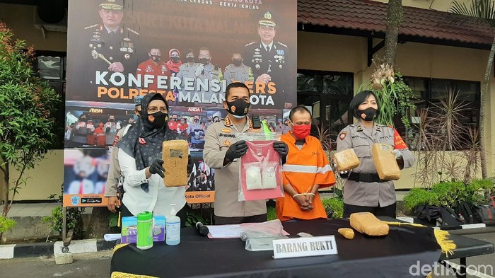 ganja di malang