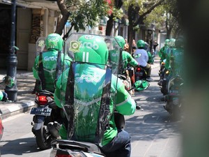 Awas! Driver Grab Berkerumun Bakal Dapat Peringatan dari Aplikasi