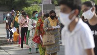 Kematian terkait virus Corona, yang sejauh ini relatif rendah, menunjukkan peningkatan, dan negara itu telah mencatat lebih dari 1.000 kematian setiap hari selama dua minggu terakhir.