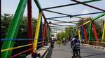 Foto: Jembatan Berwarna Gonjreng dari Pekalongan