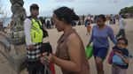 Pantai Sanur Bali Ramai Wisatawan Banget