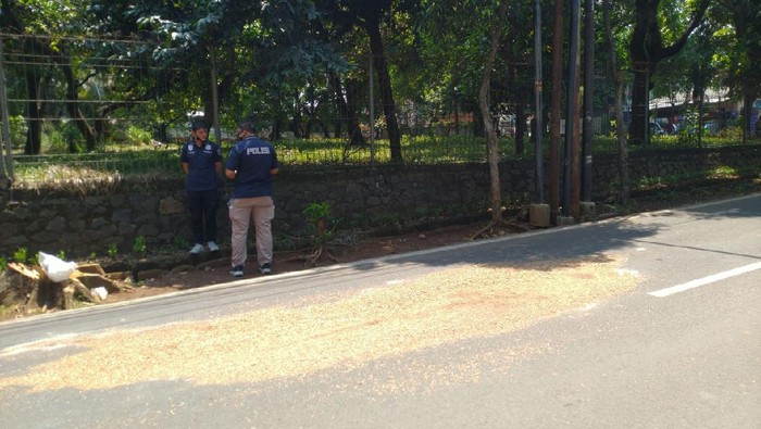 Lokasi penemuan Briptu Andry Budi Wibowo tewas di Cipayung, Jaktim.