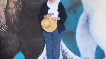 Manusa vs tinggi beruang. Foto: Brightside