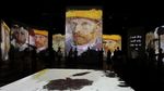 Menikmati Karya Besar Van Gogh dengan Cara Berbeda