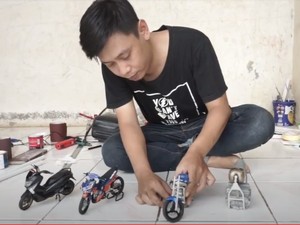 Efek Corona, Pria di Subang Bikin Miniatur Motor dari Paralon