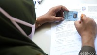 Mereka yang melanggar kemudian didata.