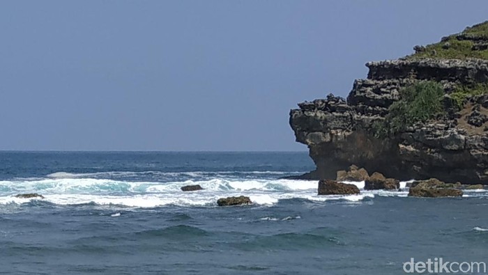 Pantai Langitan Pacitan