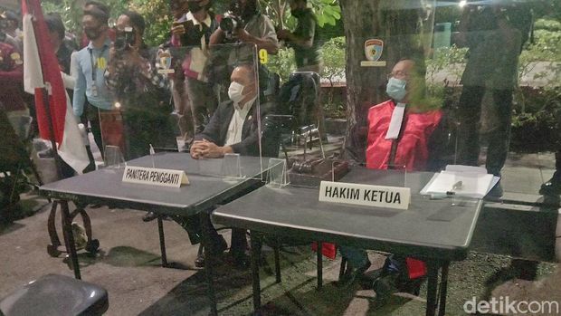 Ratusan Warga Surabaya Kena Ciduk COVID-19 Pemburu Protokol Kesehatan, Didenda Rp 52 Ribu