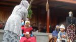 Melihat Lagi Ritual Cukur Rambut Anak Gimbal Dieng di Kala Pandemi