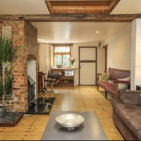 Rumah ini dijual dengan harga Rp 4,6 miliar. Tertarik membeli? Foto: dok. rightmove