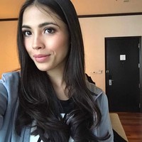 Tengku Puteri Iman Afzan dianggap sebagai sosok putri modern. Tak hanya mewarisi gelar kebangsawanan dari orangtua, Iman juga berprestasi dan berkontribusi pada negaranya. Foto: Instagram @imanabdullah