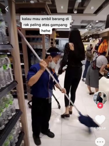 tiktok Syska Bowie tinggi badan 179cm