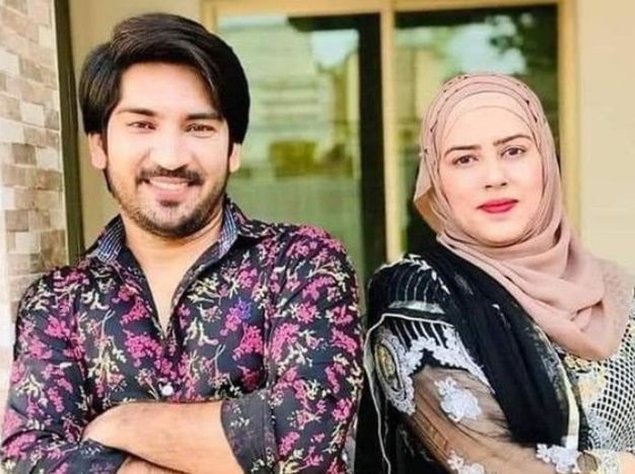 TikTokers Adil Rajput dan Istri TikTokers Adil Rajput dan Istri