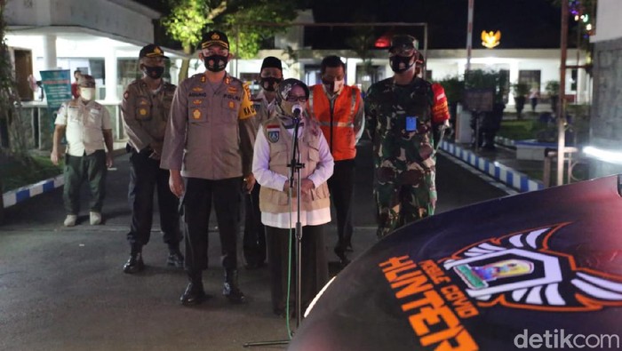 Tim Mobile Covid Hunter di Kabupaten Jombang