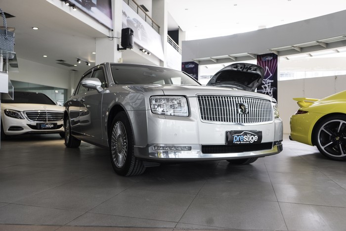 Toyota Century Dijual di indonesia