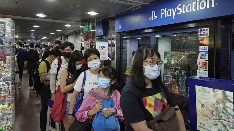 Pre-order PlaysStation 5 mulai dibuka. Warga di Hong Kong pun antusias mengantre demi mendapatkan PS5.