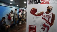 Pre-order PlaysStation 5 mulai dibuka. Warga di Hong Kong pun antusias mengantre demi mendapatkan PS5.