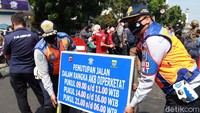 Adapun lima titik jalan yang dilakukan buka tutup yakni, Jalan Asia Afrika-Tamblong, Otista-Suniaraja, Purnawarman-Riau, Merdeka-Riau dan Merdeka-Aceh.