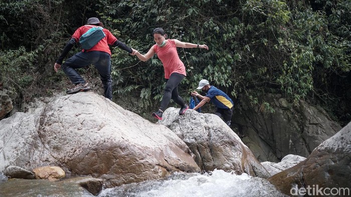 Hiking di Sentul