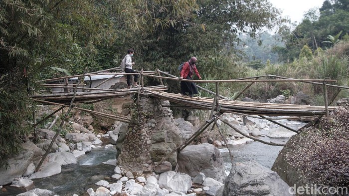 Hiking di Sentul