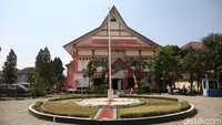 Gelangang Remaja Jatinegara menjadi salah satu dari 53 tempat isolasi mandiri.