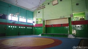 Jadi Tempat Isolasi, GOR Jatinegara Belum Berbenah
