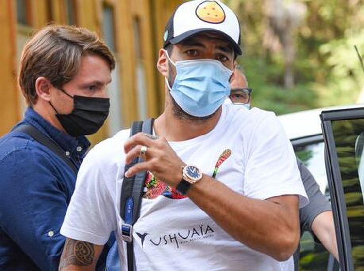 Mengintip Gerak-Gerik Luis Suarez di Italia