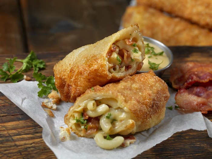 Lumpia Makaroni Keju Lumpia Makaroni Keju