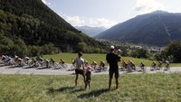 Area pegunungan dan jalan yang berliku menjadi daya tarik bagi etape ke-18 Tour de France.