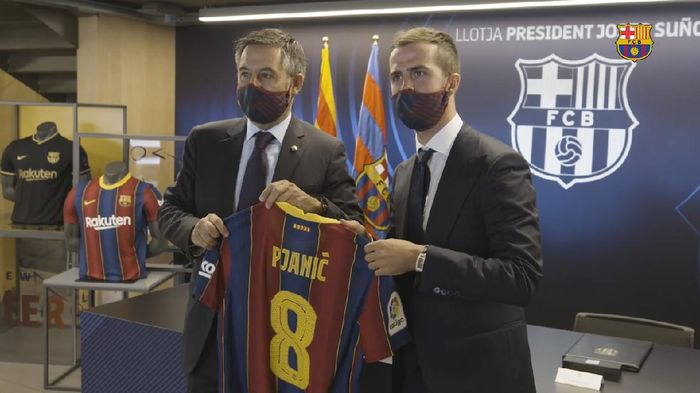 Nomor 8 Barcelona Milik Miralem Pjanic Nomor 8 Barcelona Milik Miralem Pjanic