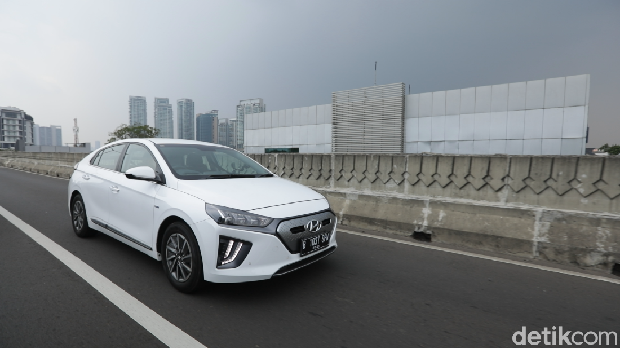 Spesifikasi Dan Harga Hyundai Ioniq Mobil Listrik Termurah Di Indonesia