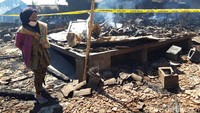 Saat ini garis polisi sudah dipasang di lokasi tersebut agar warga tak masuk ke area los yang terbakar.