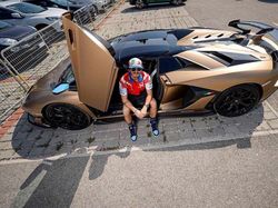 Jelang MotoGP Emilia Romagna, Bagnaia Dipinjami Lamborghini Aventador
