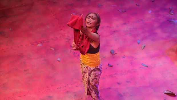 Pertunjukan Teater Srintil