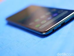 Unboxing Realme 7i, Ponsel Rp 3 Jutaan Punya Mode Cinema