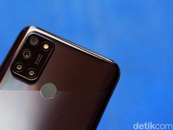 Unboxing Realme 7i, Ponsel Rp 3 Jutaan Punya Mode Cinema