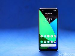 Unboxing Realme 7i, Ponsel Rp 3 Jutaan Punya Mode Cinema