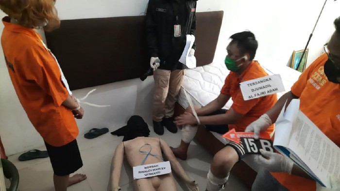 Rekonstruksi kasus mutilasi Rinaldi Harley Wismanu