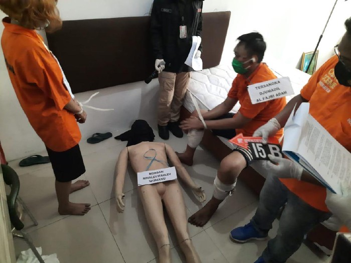 Rekonstruksi kasus mutilasi Rinaldi Harley Wismanu