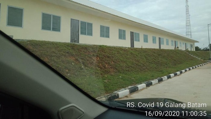 PT Waskita Karya (Persero) Tbk memastikan bangunan yang dikerjakan di RS Covid-19 Pulau Galang, Batam, Kepulauan Riau aman dari terjangan angin puting beliung.