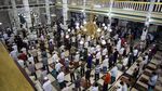 Masjid di Pancoran Jakarta Ini Tetap Gelar Salat Jumat