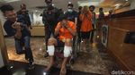Top 5 Foto Pekan Ini: Penusukan Syekh Ali Jaber-PSBB Ketat