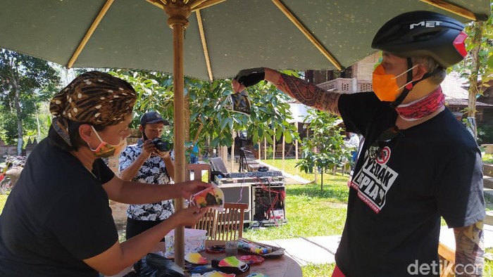 Gubernur Jawa Tengah Ganjar Pranowo di Omah Mbudur