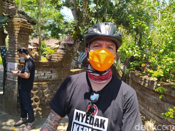 Gubernur Jawa Tengah Ganjar Pranowo di Omah Mbudur