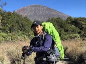 Ini Gunung Indonesia yang Punya Medan Paling Horor