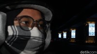 Videotron menayangkan foto-foto tim medis yang gugur dalam melawan pandemi COVID-19.