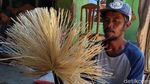 70 Persen Penduduk Desa Ini Pembuat Kerajinan Tradisional