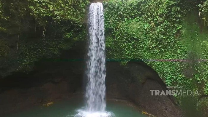 Air Terjun Tibumana di Bali